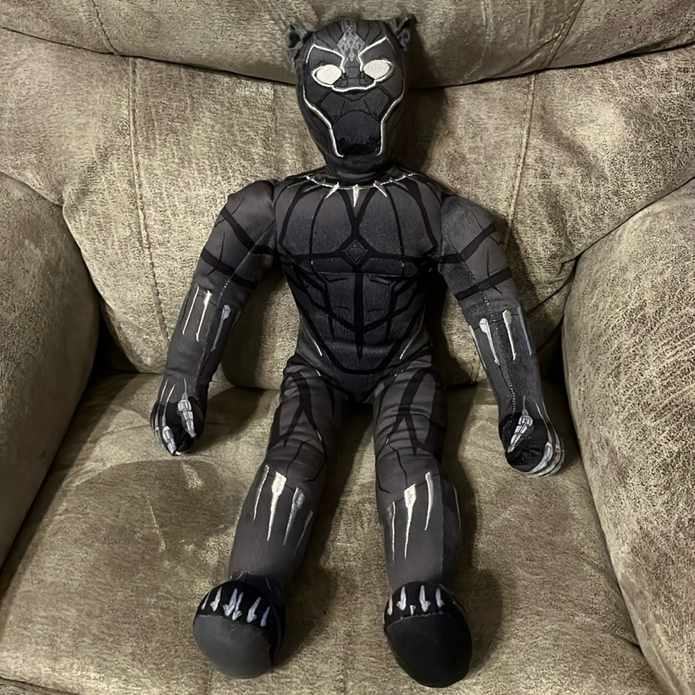 Marvel Plush Black Panther
